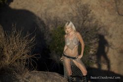 Anielle - Alone On Top h5f117fogy