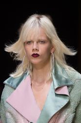 28284986_versace-hc-clp-rf16-1958.jpg