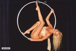 Zdenka Podkapova - Photoset 55 n565vgld7w