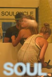 29283345_ninaa120816BZNimage19.jpg