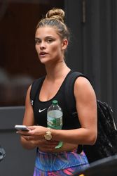 29283360_ninaa120816BZNimage33.jpg