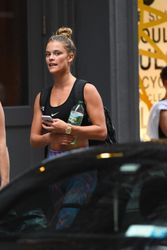 29283374_ninaa120816BZNimage45.jpg
