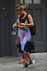 29283380_ninaa120816BZNimage48.jpg