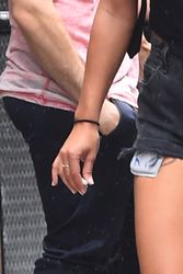 29283415_ninaa120816BZNimage59.jpg