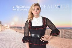 29572739_Chloe_Grace_Moretz_007.jpg