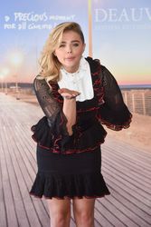 29572753_Chloe_Grace_Moretz_020.jpg