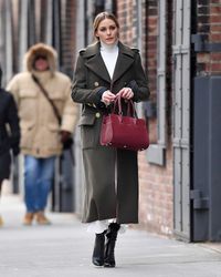 31998935_Olivia-Palermo-in-a-green-coat-