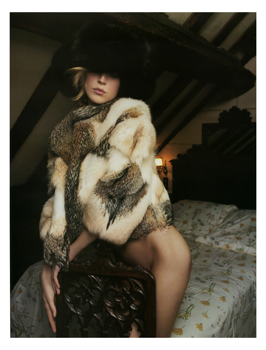 Vogue FR October 2006 Fur Play 11